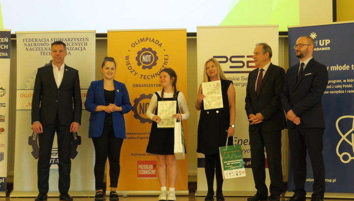 Budujemy przyszłość przez wiedzę i kreatywność